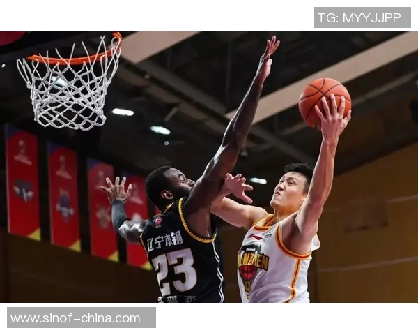 周鹏:从篮球场上的拼搏者到社会公益的践行者的华丽转身 周鹏:从篮球场上的拼搏者到社会公益的践行者的华丽转身